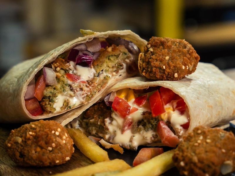Falafel wrap